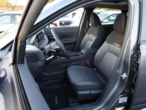 New 2026 Nissan Kicks SV w/ SV Premium Package image 8