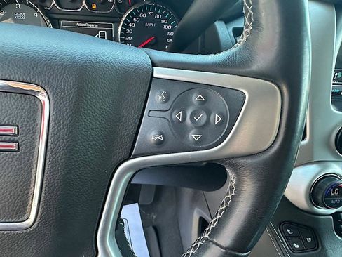 Used 2019 GMC Yukon SLT w/ Open Road Package AWD/4WD image 21