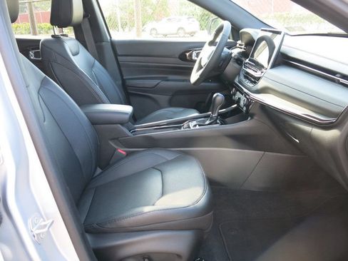 Used 2025 Jeep Compass Limited w/ High Altitude Package AWD/4WD image 14