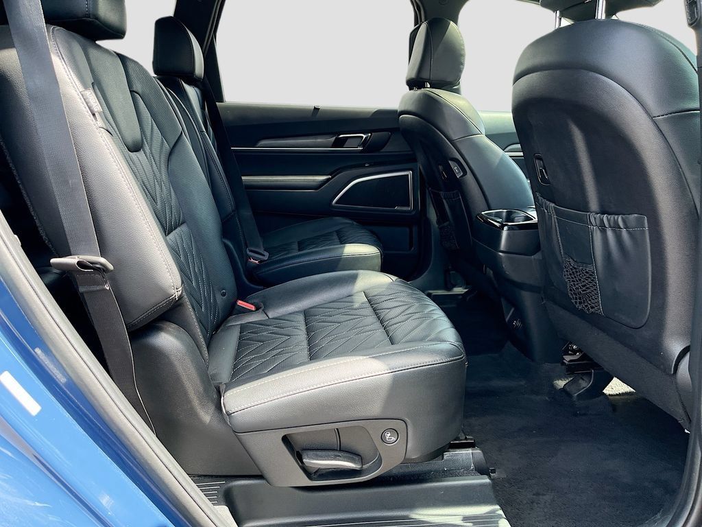Used 2024 Kia Telluride EX X-Line AWD/4WD image 29
