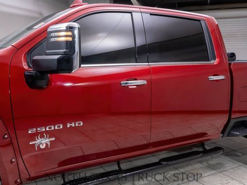 Used 2020 Chevrolet Silverado 2500 LTZ w/ LTZ Premium Package image 15