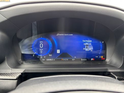 Used 2022 Ford Explorer ST w/ ST Street Pack image 17