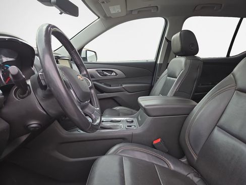 Used 2018 Chevrolet Traverse Premier AWD/4WD image 12