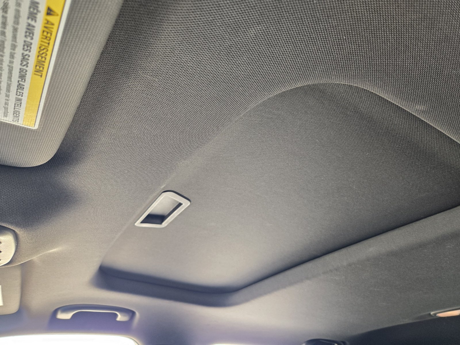 Certified 2024 Chevrolet Trax RS w/ Sunroof Package FWD image 31