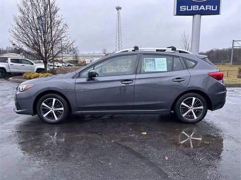 Used 2023 Subaru Impreza Premium image 7