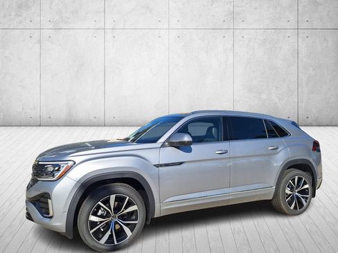 Used 2026 Volkswagen Atlas Cross Sport SEL Premium R-Line AWD/4WD image 1