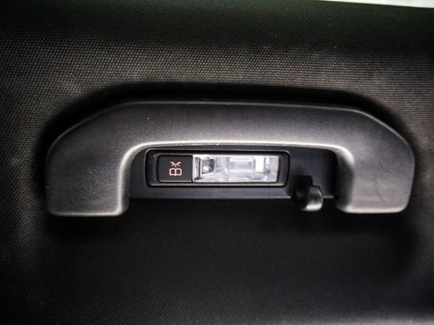 Used 2020 Mercedes-Benz GLC 43 AMG 4MATIC image 12