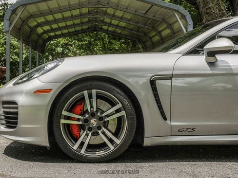 Used 2016 Porsche Panamera GTS AWD/4WD image 4