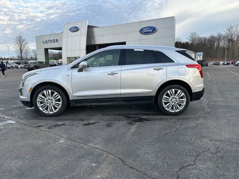 Used 2019 Cadillac XT5 Premium Luxury image 2