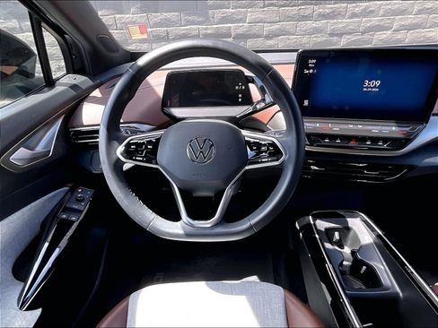 Certified 2023 Volkswagen ID.4 Pro RWD image 4