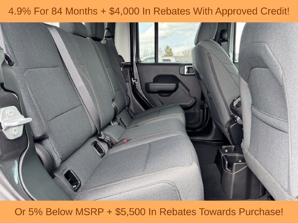 New 2026 Jeep Gladiator Sport AWD/4WD image 13