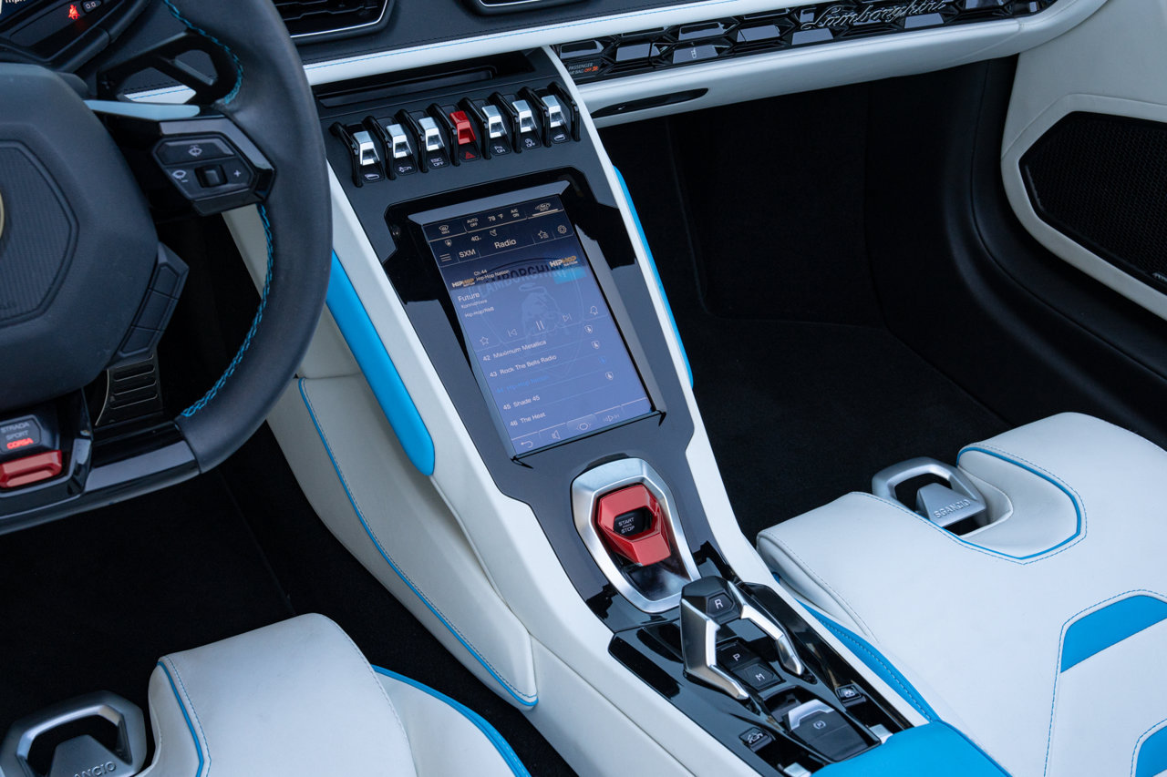 Used 2023 Lamborghini Huracan EVO RWD image 38