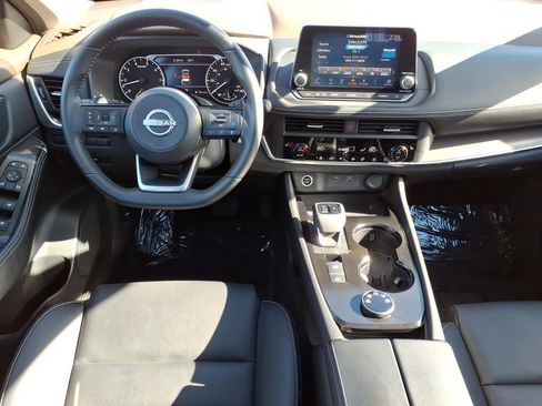 Certified 2023 Nissan Rogue SV w/ SV Premium B Package image 12