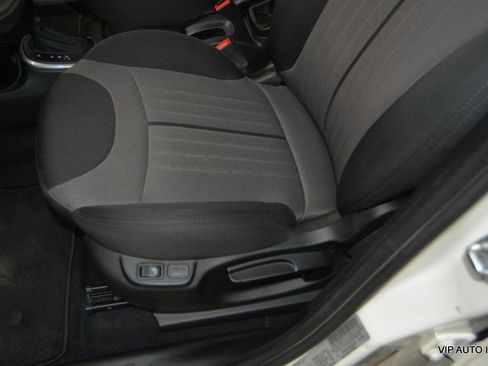 Used 2015 FIAT 500L Trekking FWD image 19
