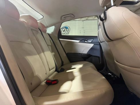 Used 2018 Honda Civic EX-L image 11