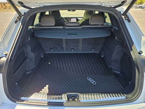 New 2025 Audi Q5 Premium Plus image 28