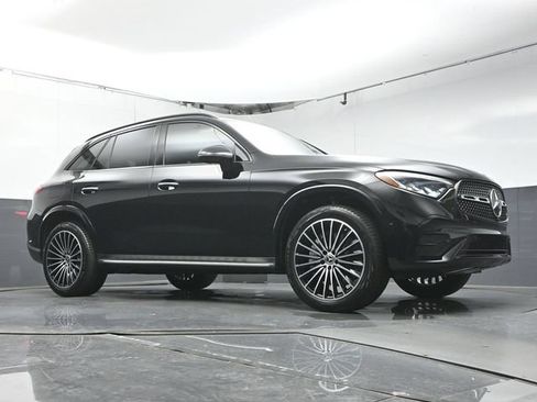Used 2026 Mercedes-Benz GLC 300 image 41