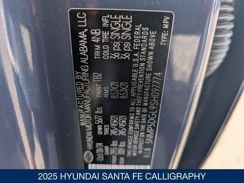 Certified 2025 Hyundai Santa Fe Calligraphy AWD/4WD image 36