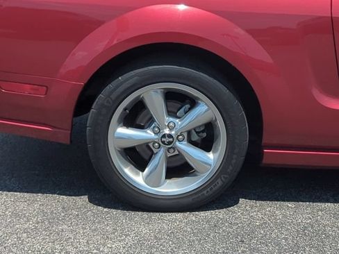 Used 2007 Ford Mustang GT RWD image 27