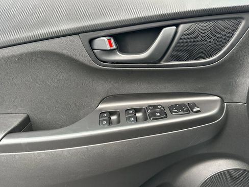 Used 2023 Hyundai Kona SEL image 14