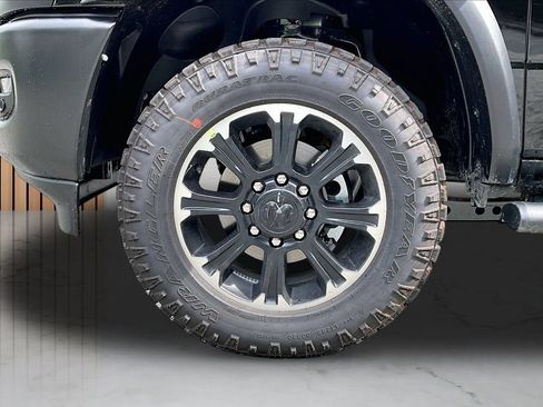 New 2026 RAM 2500 Warlock AWD/4WD image 32
