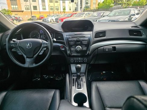 Used 2014 Acura ILX FWD image 16