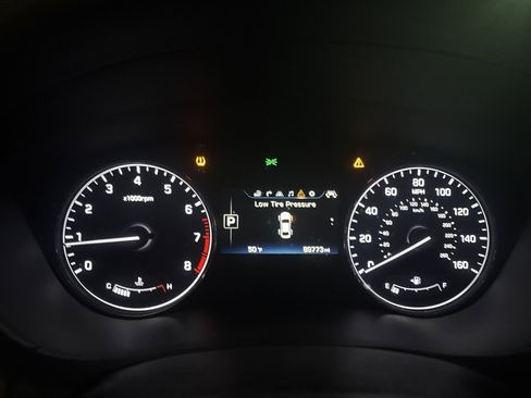 Used 2017 Genesis G80 3.8 image 14