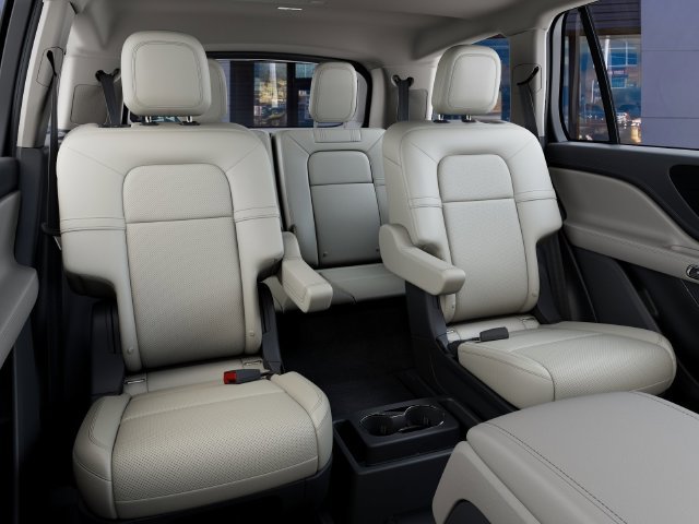 New 2027 Lincoln Aviator AWD image 12