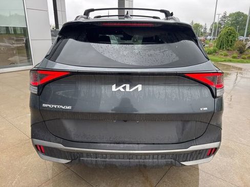 Used 2024 Kia Sportage X-Line w/ X-Line Premium Package AWD/4WD image 6