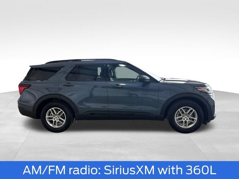 New 2026 Ford Explorer Active RWD image 8
