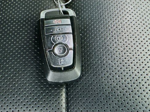 Used 2018 Ford Expedition Max XLT w/ Equipment Group 202A image 35