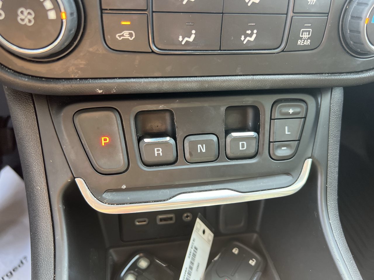 Used 2018 GMC Terrain SLE FWD image 26