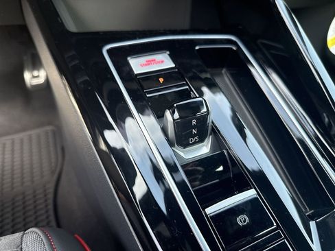 New 2025 Volkswagen GTI SE image 33