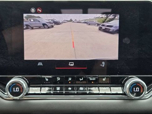 Used 2025 GMC Canyon Elevation w/ Convenience Package RWD image 17