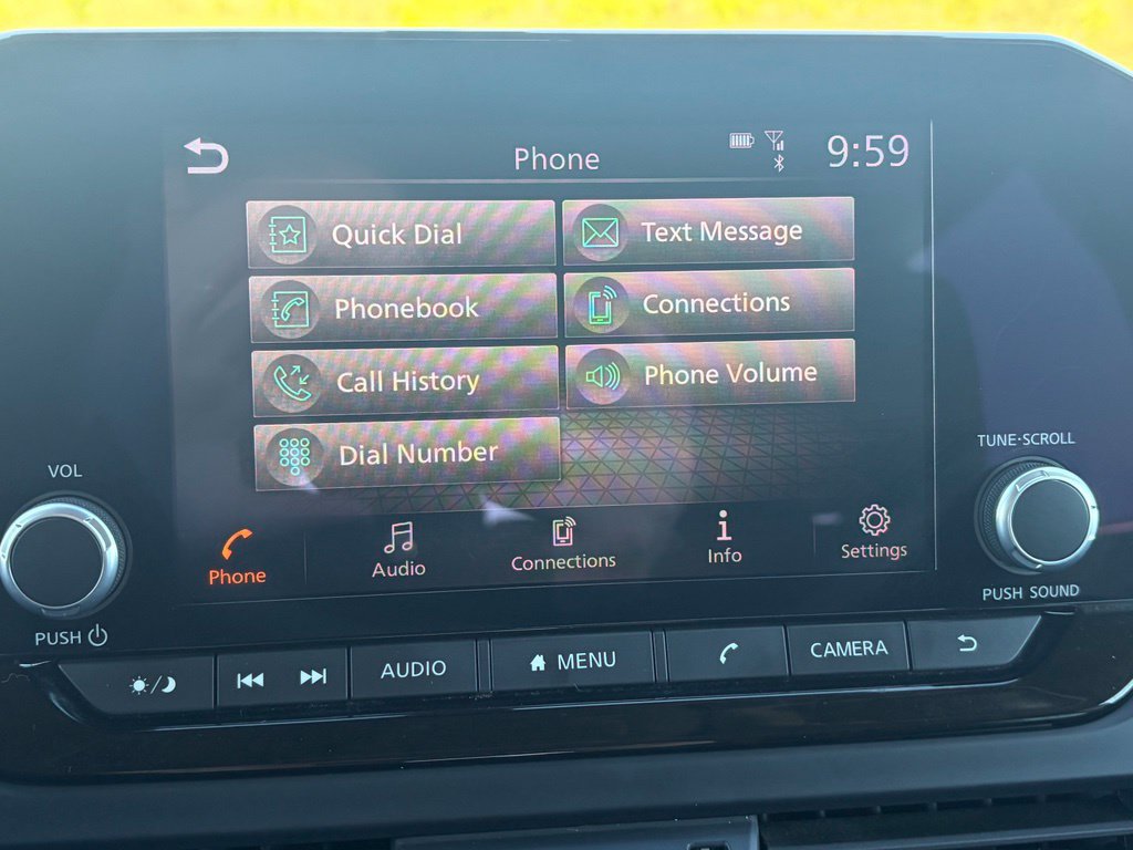 Used 2023 Nissan Pathfinder S FWD image 23