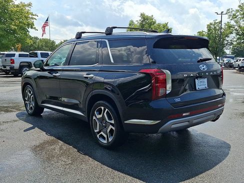 Used 2023 Hyundai Palisade Limited AWD/4WD image 7