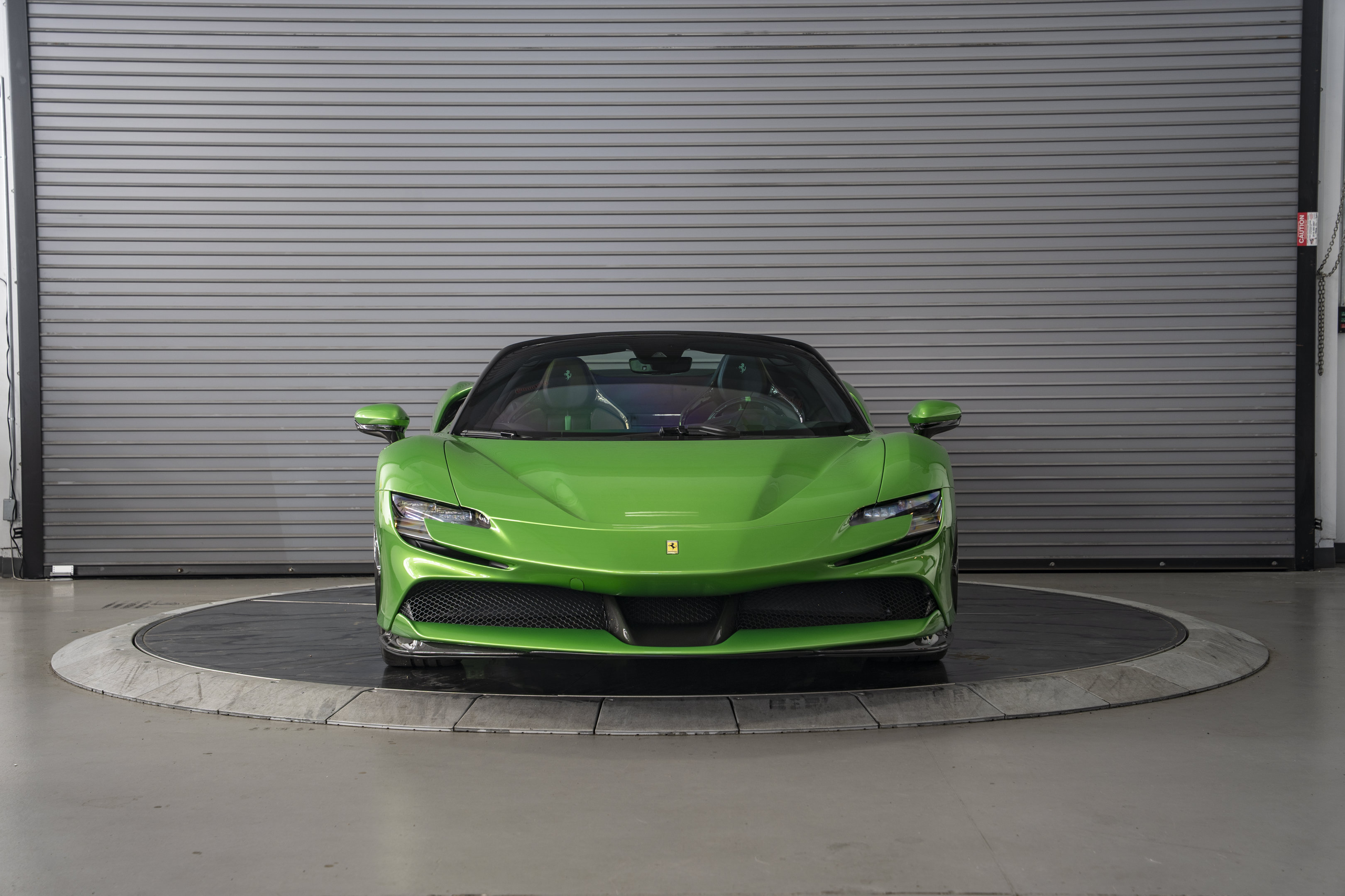Used 2025 Ferrari SF90 Spider AWD/4WD image 8