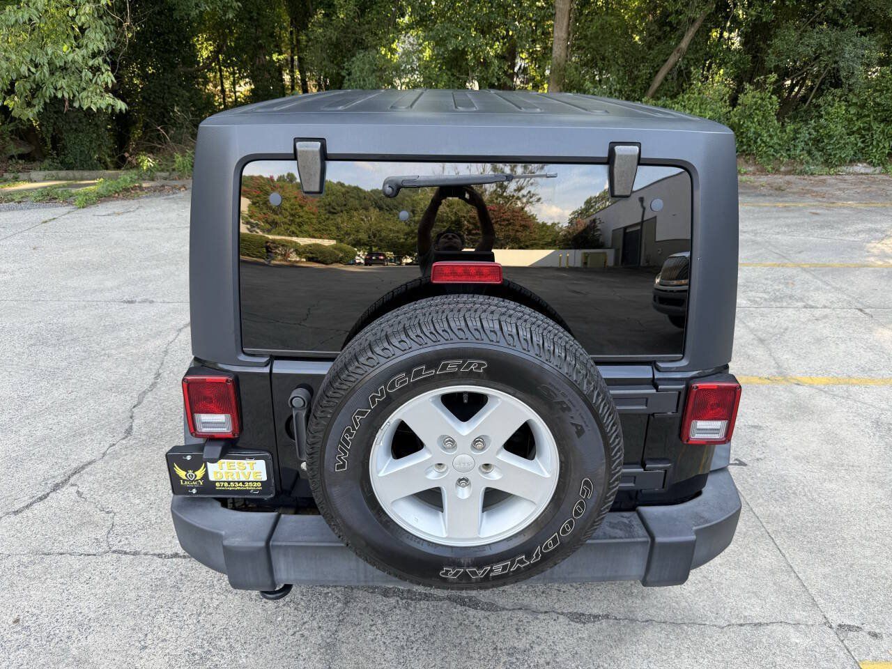 Used 2017 Jeep Wrangler Unlimited Sport w/ Quick Order Package 23S AWD/4WD image 4