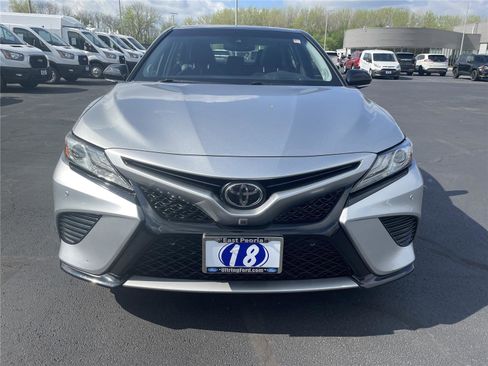 Used 2018 Toyota Camry XSE w/ Driver Assist Package image 8