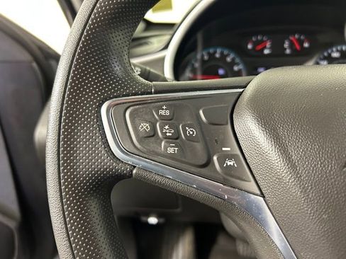 Used 2024 Chevrolet Malibu LS FWD image 21