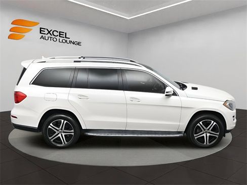 Used 2016 Mercedes-Benz GL 450 4MATIC w/ Premium I Package image 51