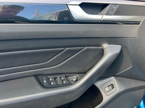 Used 2023 Volkswagen Arteon SEL image 23