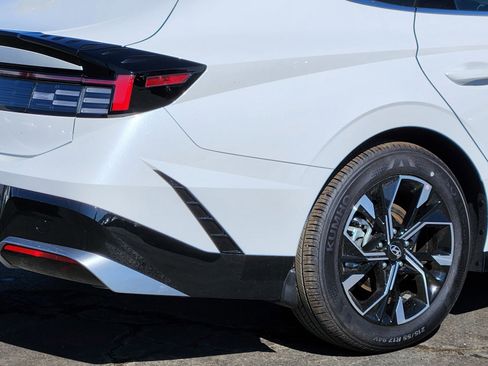 New 2025 Hyundai Sonata SEL image 11