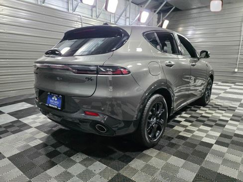 Used 2024 Dodge Hornet R/T Plus w/ Tech Pack Plus w/o Parking image 5