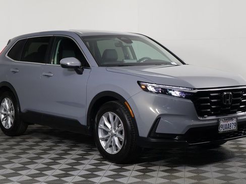 Used 2025 Honda CR-V EX-L image 3