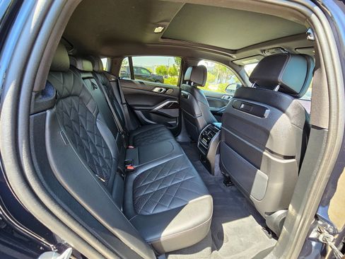 Used 2025 BMW X6 xDrive40i image 37