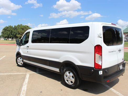 Used 2020 Ford Transit 350 XLT RWD image 3