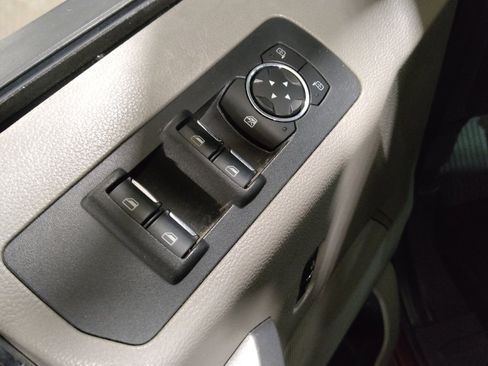 Used 2016 Ford F150 XLT w/ Equipment Group 301A Mid image 27