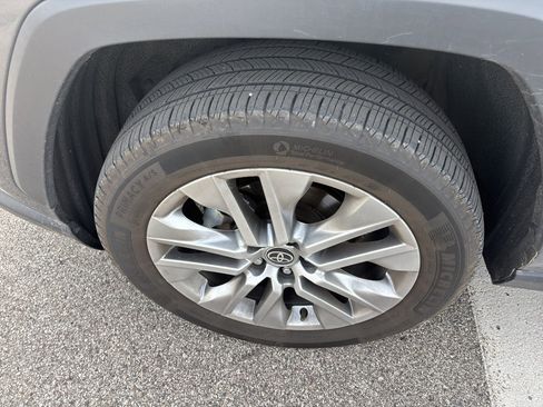 Certified 2023 Toyota RAV4 XLE Premium image 13