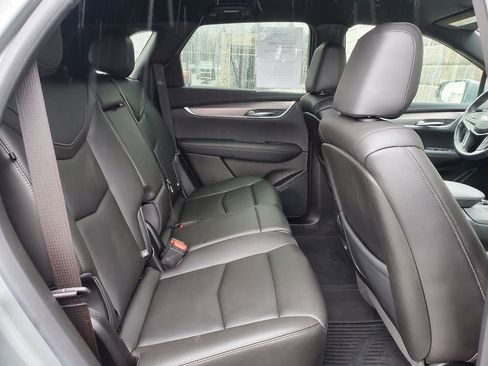 Used 2023 Cadillac XT5 Luxury image 43